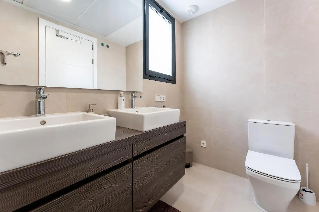 Holiday Apartment Middle Views فوينخيرولا